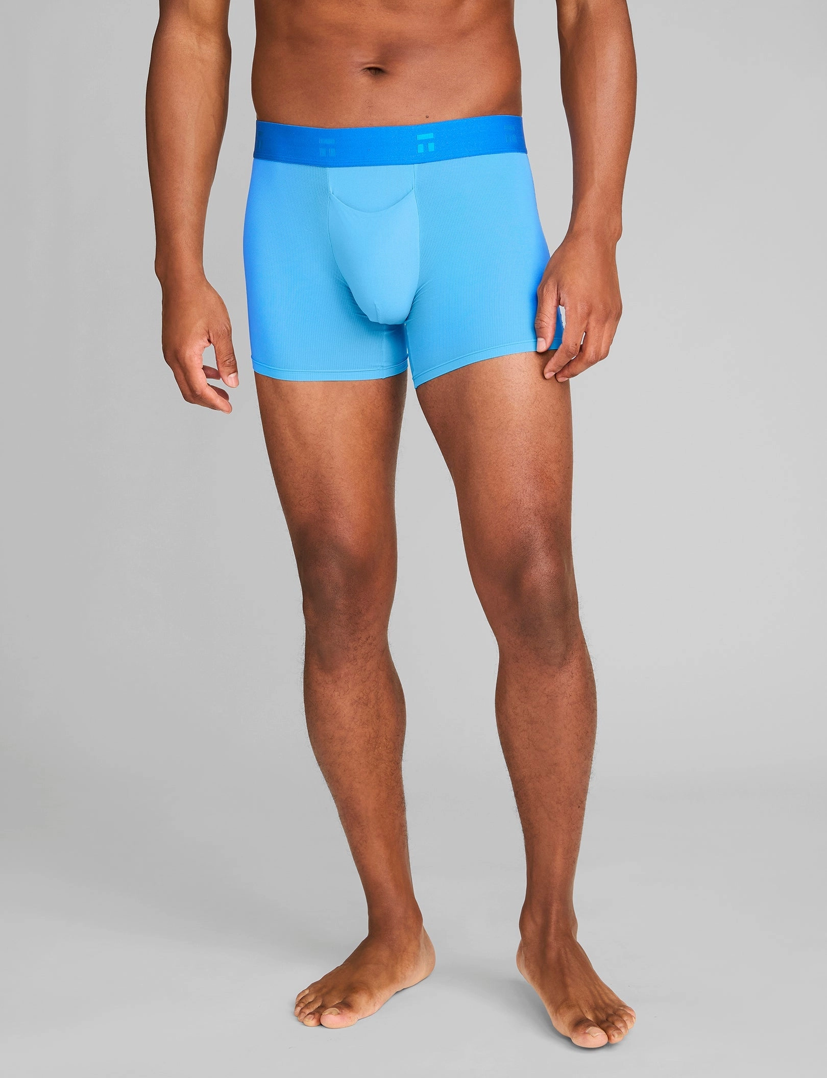 Air Trunk 4