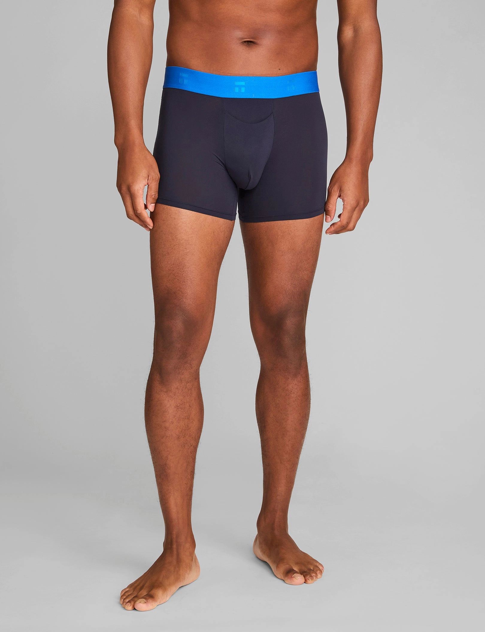 Air Trunk 4