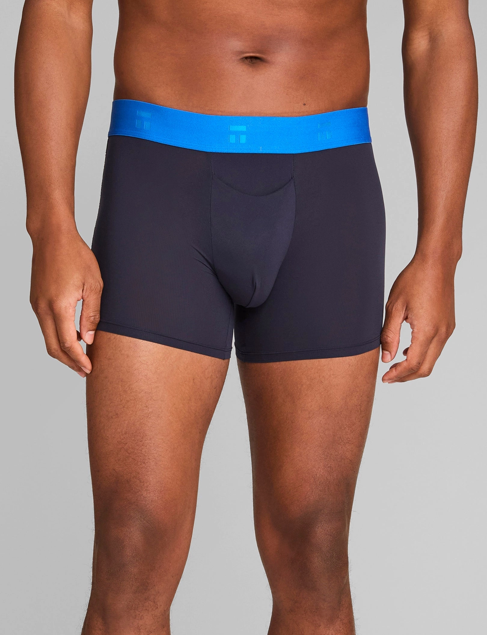 Air Trunk 4