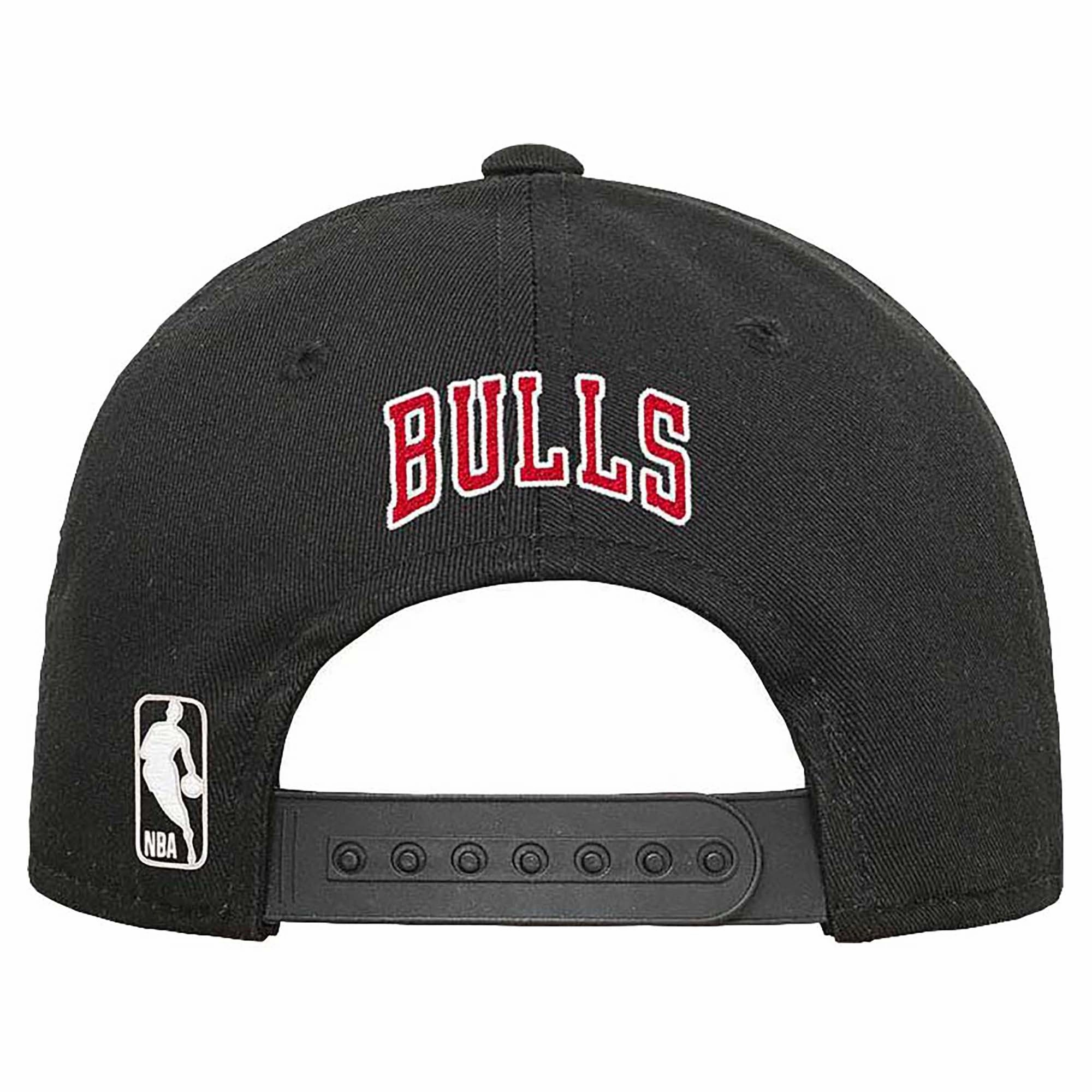 Junior's NBA Chicago Bulls Classic Pinch Panel Cap