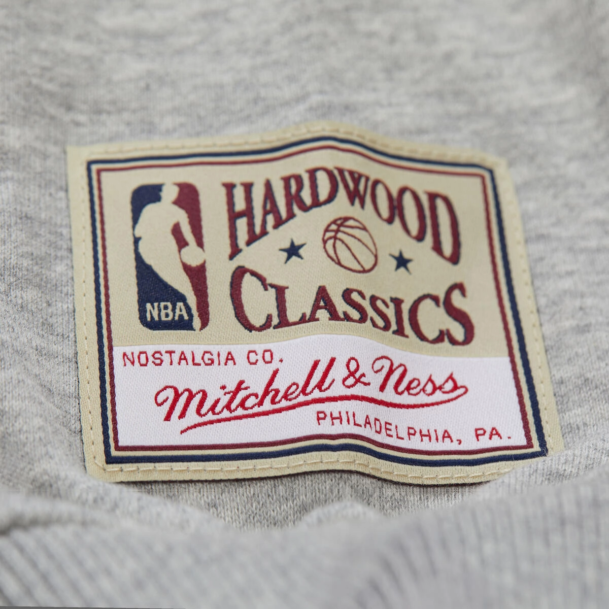 Mitchell & Ness Miami HEAT Cropped Women's Jacket