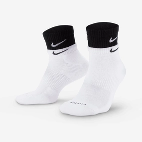 NIKE | EVERYDAY PLUS CUSHIONED SOCKS { WHITE/BLACK