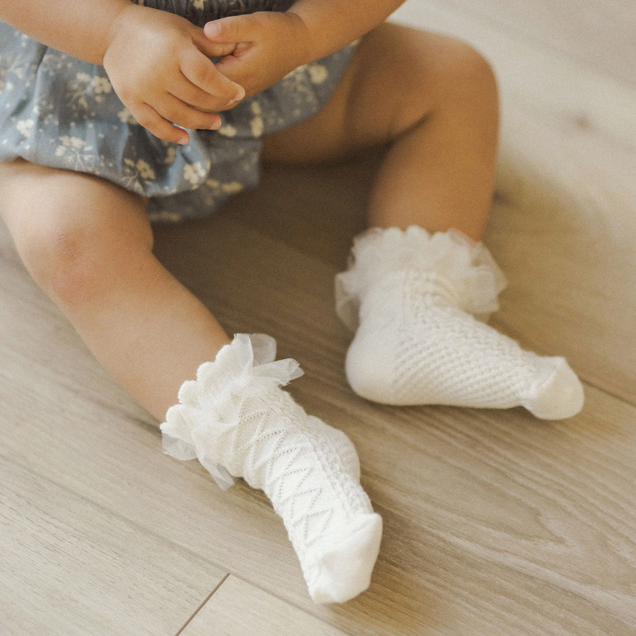 Ruffle Socks - Ivory / Golden - FINAL SALE