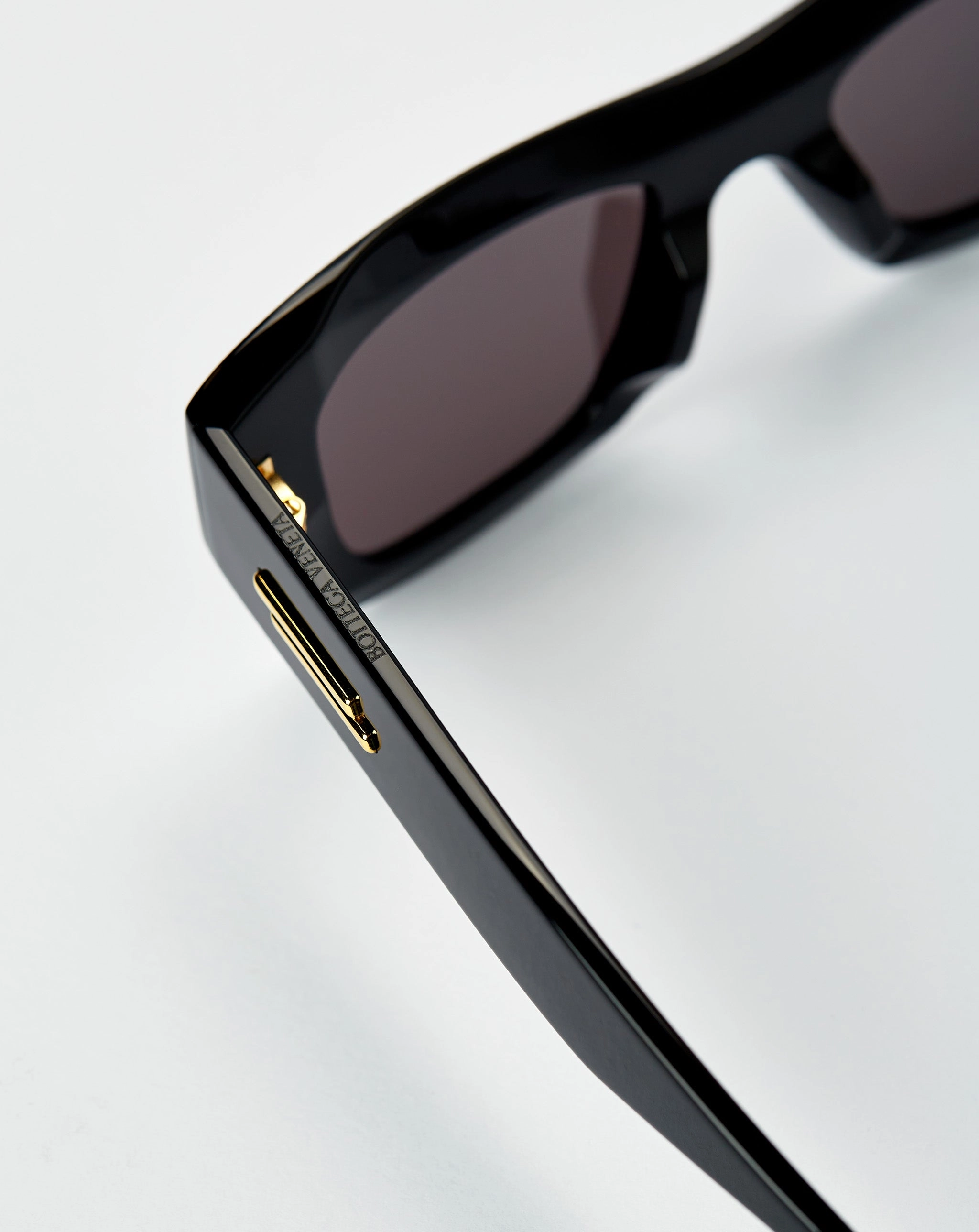 Ultrathin Squared Sunglasses
